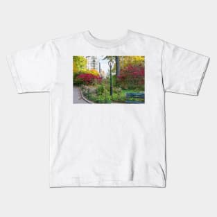 Lamppost and Bench Kids T-Shirt